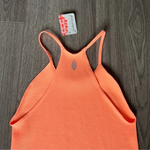 Free People Movement Happiness Runs Crop Tank In Peach Horizon Size M/L - Picture 12 of 14